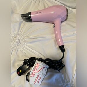InStyler Blow dryer…